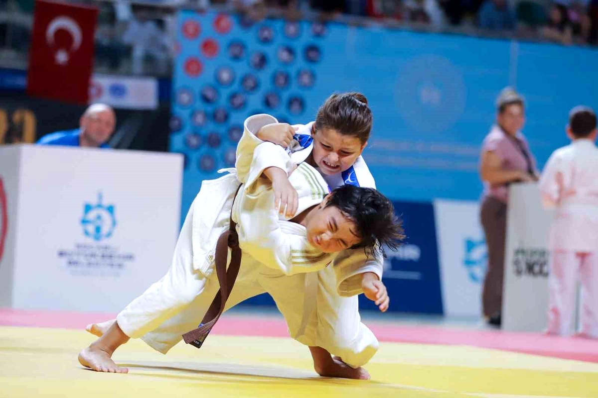 Judo fırtınası Kocaeli\'de esecek