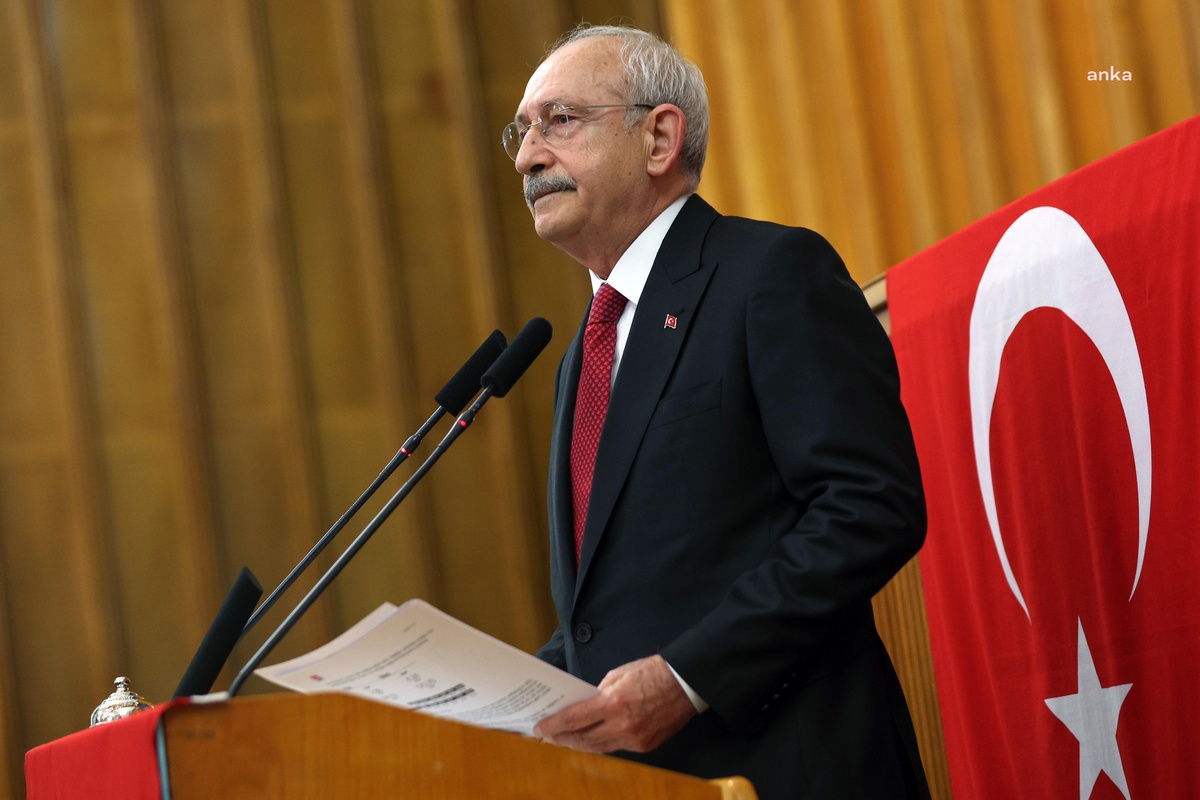 Kılıçdaroğlu: "İstiklal Marşı\'mızın Kabulünün 102. Yılında Vatan Şairimiz Mehmet Akif Ersoy\'u Saygı ve Minnetle Anıyorum"
