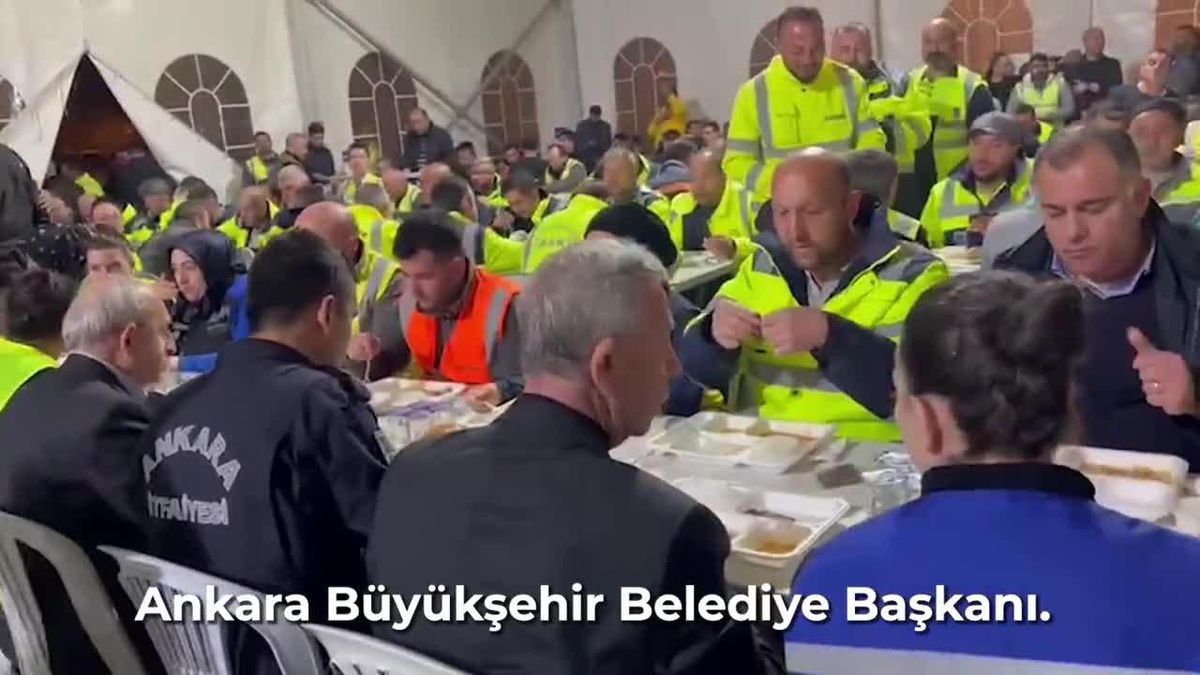 Özgür Özel'den Mehmet Özhaseki'ye: 'Bugün Depremin 34'üncü Günü ve Ankara Büyükşehir Belediyesi, 1000 Kişiyle Halen Daha Kahramanmaraş'ta Hizmet...