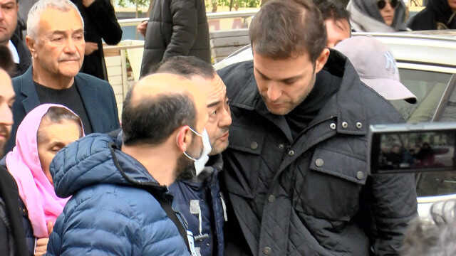 Serkan Ortaç son yolculuğuna uğurlandı Serkan Ortaç son yolculuğuna uğurlandı