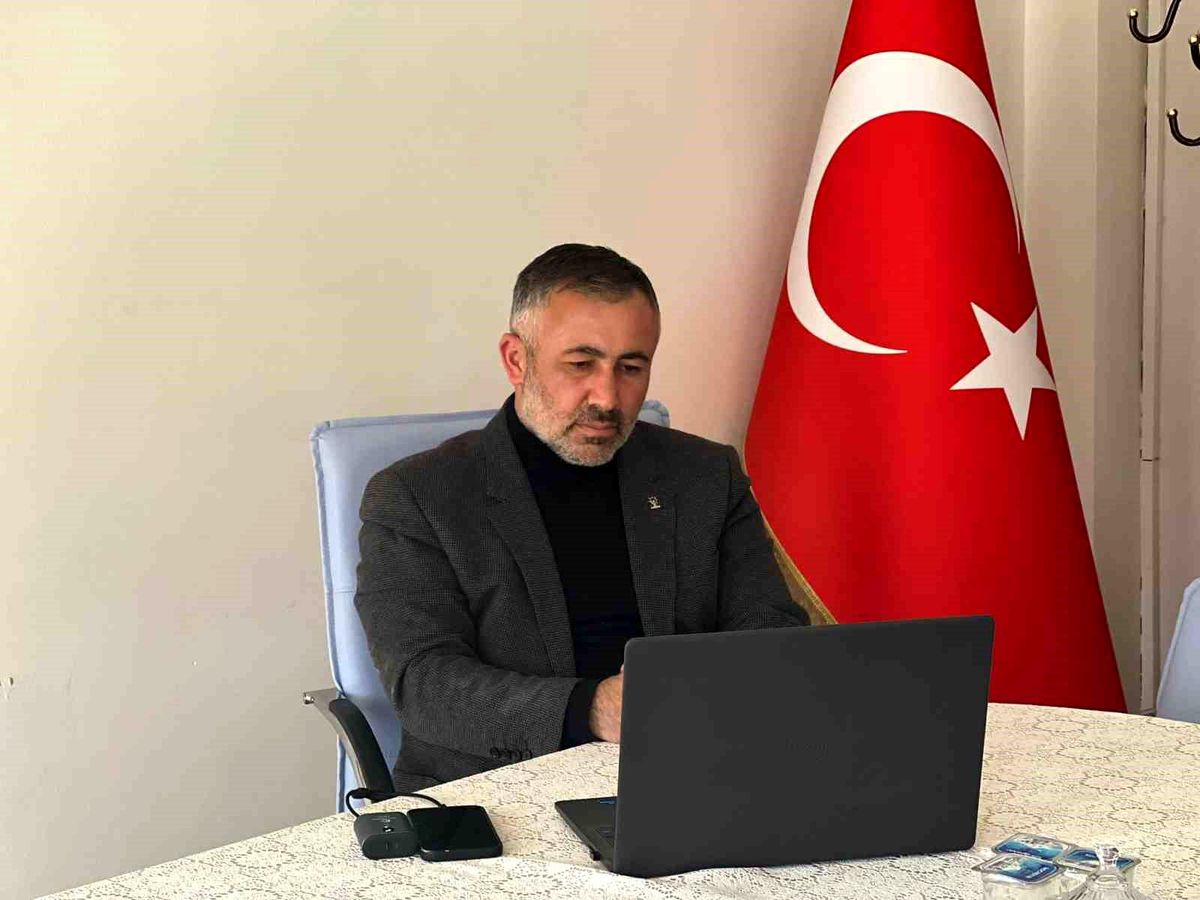 Başkan Yıldırım, \'Genişletilmiş İl Başkanları Video Konferans Toplantısı\'na video konferans sistemiyle katıldı