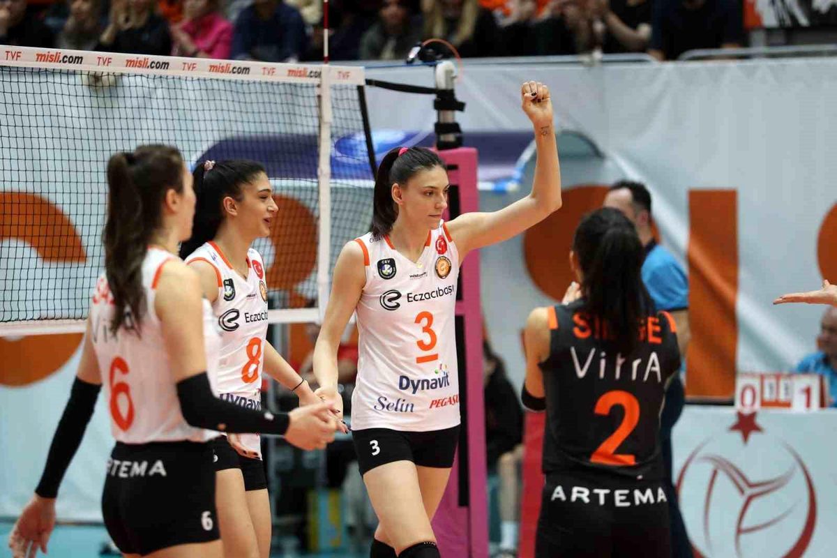 Eczacıbaşı Dynavit, CEV Şampiyonlar Ligi\'nde Developres Rzeszow ile karşılaşacak