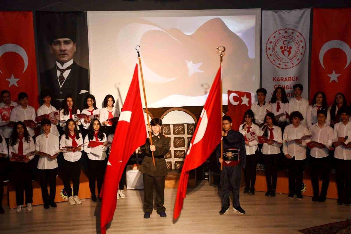 İstiklal Marşı\'nın kabulünün 102. yılı kutlandı