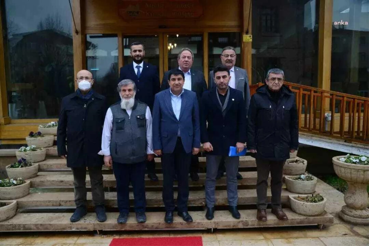Kırşehir Belediye Başkanı Ekicioğlu: "Gelecek Güzel Günleri Hep Birlikte Kuracağız"
