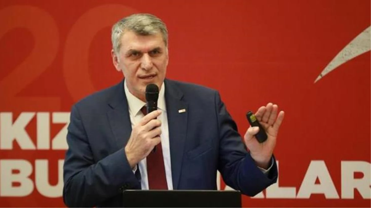 Kızılay İstanbul İl Başkanı Kadem Ekşi, AK Parti\'den aday adaylığı için istifa etti