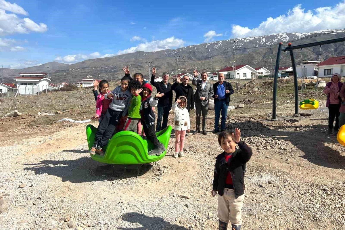 Tekirdağ\'dan afet bölgesine çocuk parkları