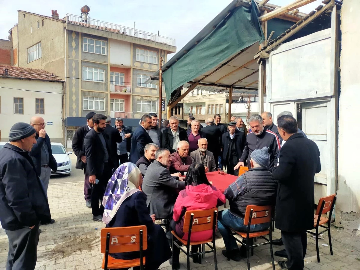 AK Partili başkanlar deprem bölgesinde