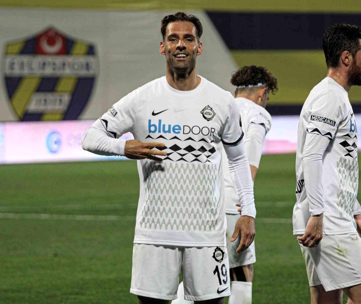 Altay\'da Paixao varsa sorun yok