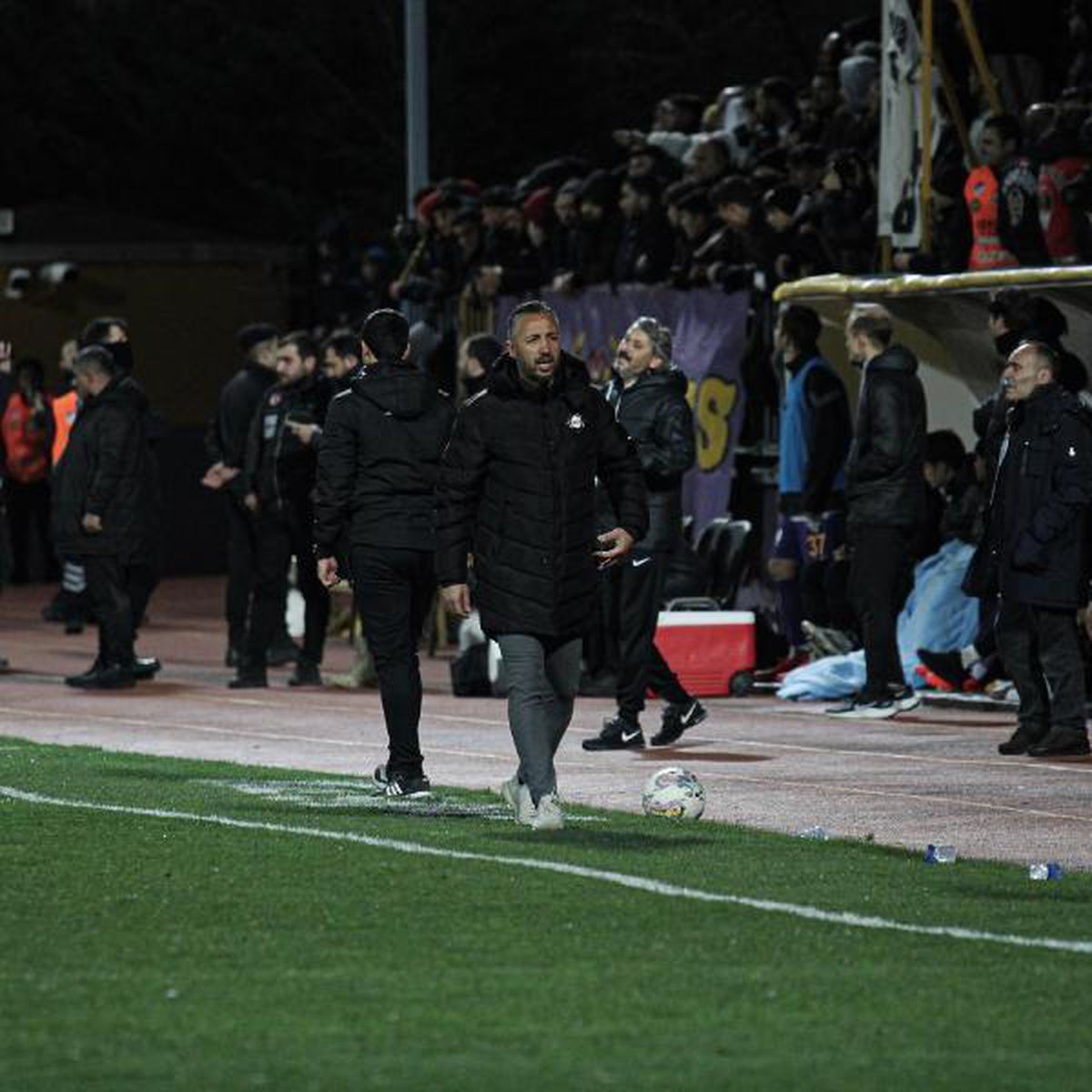 Altay\'dan mutlusu yok