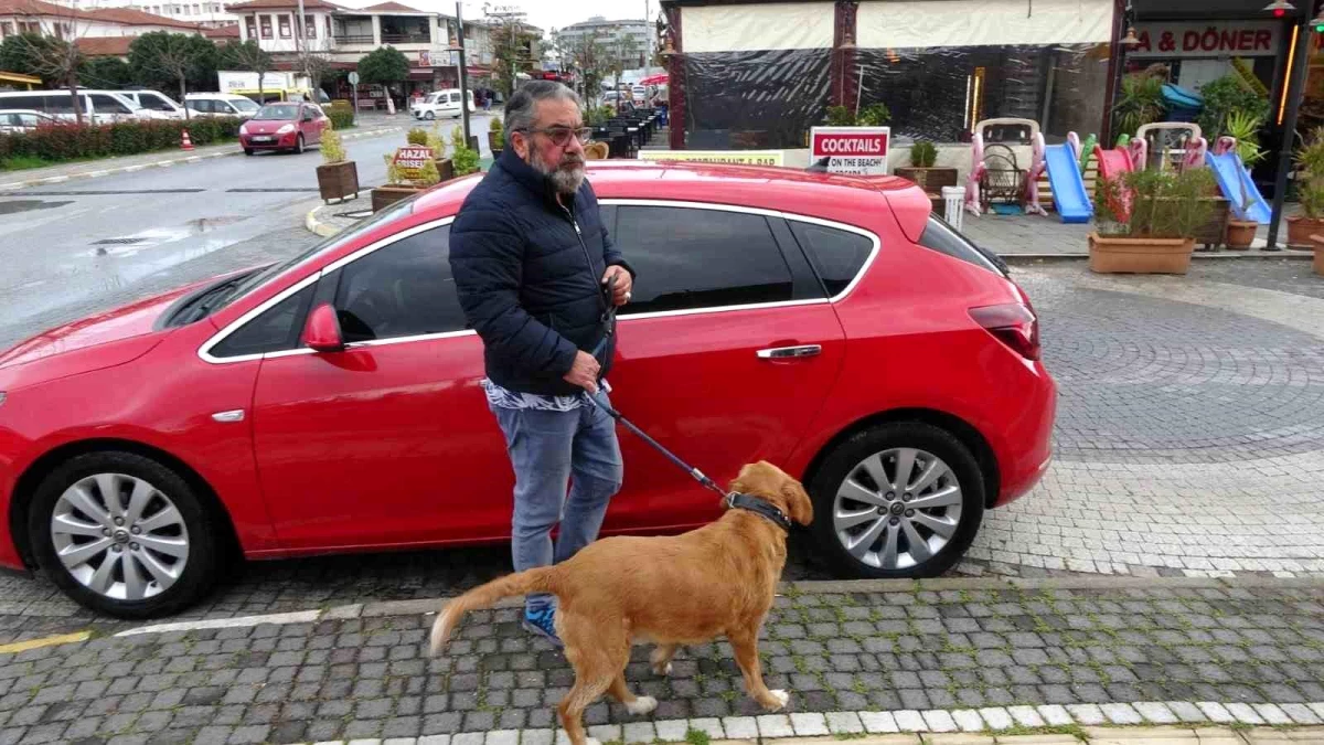Antalya\'da Alman vatandaşı bu kez de köpekle birlikte otomobili çaldı