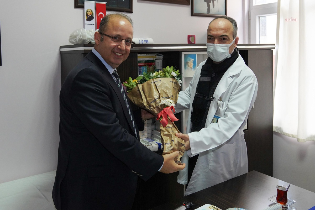 Beylikdüzü Belediye Başkanı Çalık, Sağlık Çalışanlarının Bayramını Kutladı