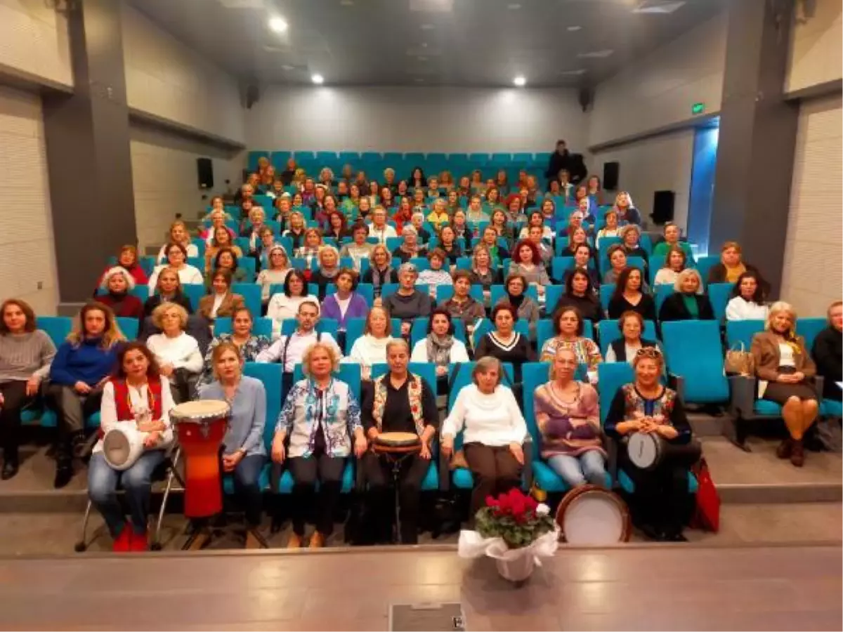 DEPREMLE İLGİLİ BESTE YAPTILAR, KONSERE GELECEKLERDEN BİLET YERİNE YARDIM PAKETİ İSTEYECEKLER