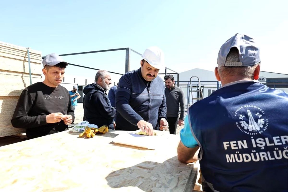 Aziziye Belediyesince Antakya\'da kurulan konteyner kent ay sonunda tamamlanacak