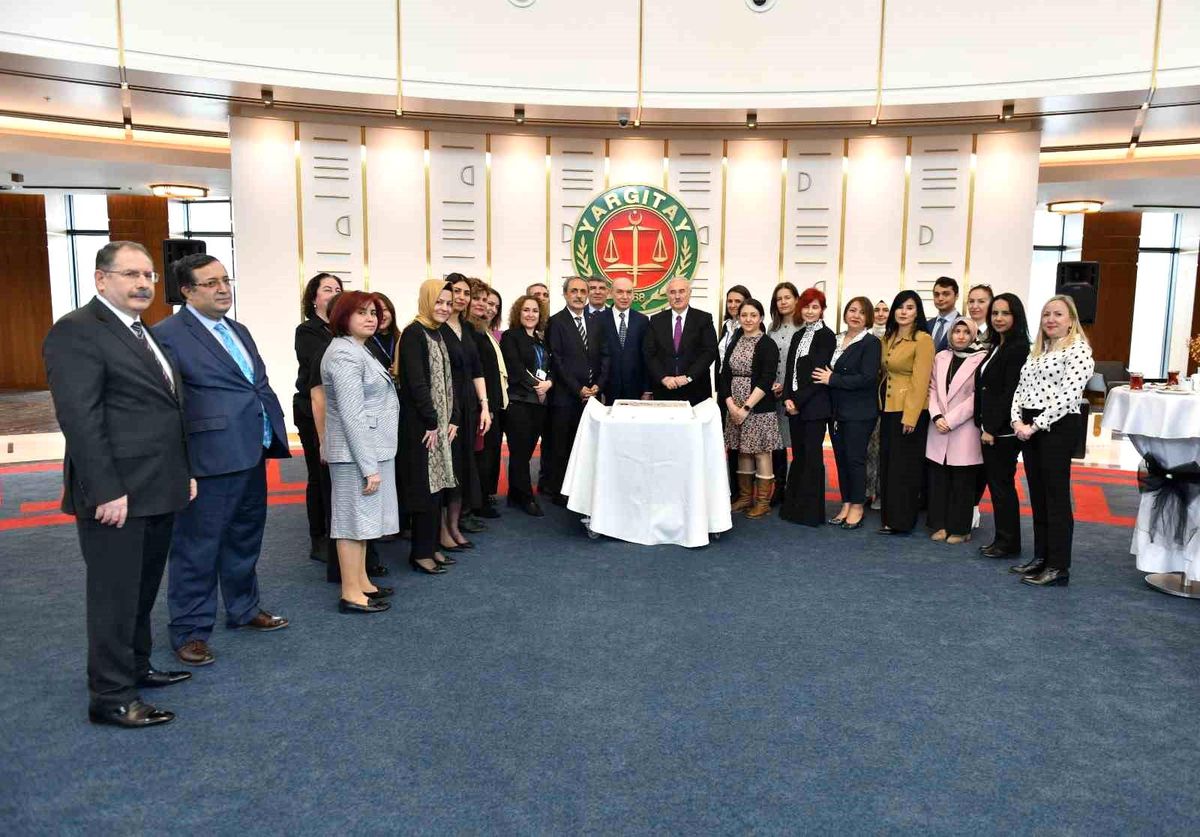 Yargıtay Başkanı Akarca, 14 Mart Tıp Bayramı kutlama törenine katıldı