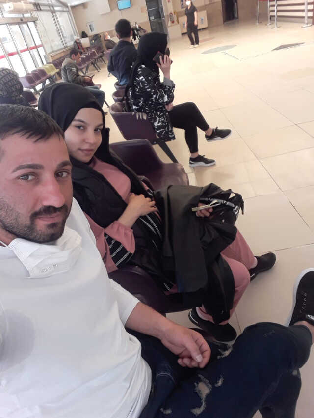 1 aylık bebeğinin annesini 8 kurşunla öldüren koca, ilk duruşmada beraatını istedi: Neden öldürdüğümü kaynanama sorun 1 aylık bebeğinin annesini 8 kurşunla öldüren koca, ilk duruşmada beraatını istedi: Neden öldürdüğümü kaynanama sorun