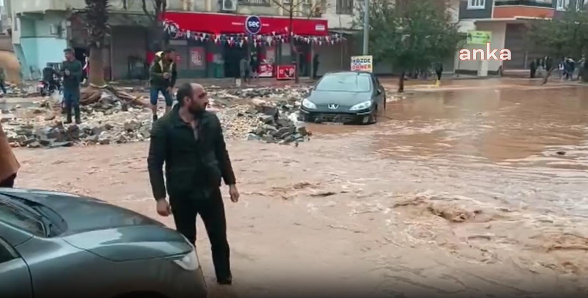 Bazı Ülkelerden Deprem Bölgesindeki Selde Yaşamını Yitirenler İçin Taziye Mesajı