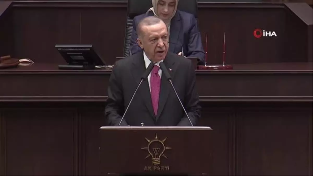 Cumhurbaşkanı Erdoğan: "Bir yıl içinde 319 bin konut toplamda, 650 bin konut yaparak hak sahiplerine teslim etmeyi planlıyoruz"