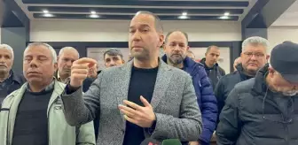 Depremde evleri hasar gören Niğdeliler, belediye Başkanı ile görüştü