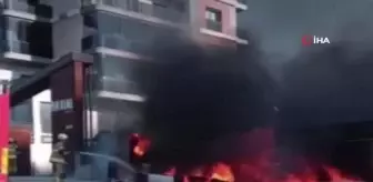 İşten çıkarılan apartman görevlisi sinir krizi geçirip bütün eşyalarını yaktı