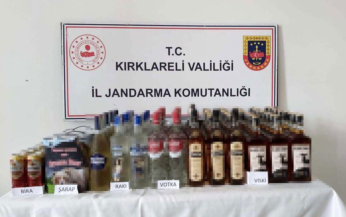 Kırklareli\'nde kaçak içki ve elektronik sigara ele geçirildi
