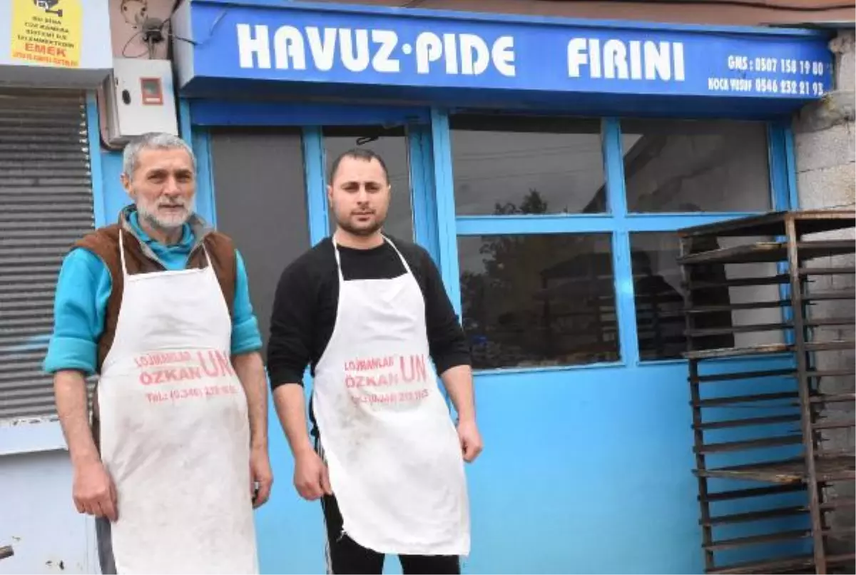 KÖYDEKİ KAPALI FIRIN, DEPREMZEDE AİLENİN \'EKMEK KAPISI\' OLDU