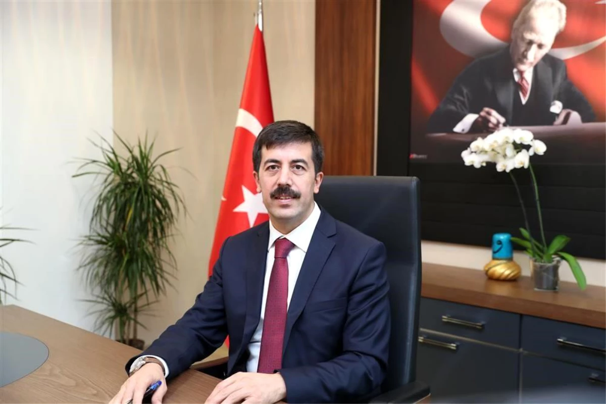 KSBÜ\'nün yeni rektörü Prof. Dr. Ahmet Tekin oldu