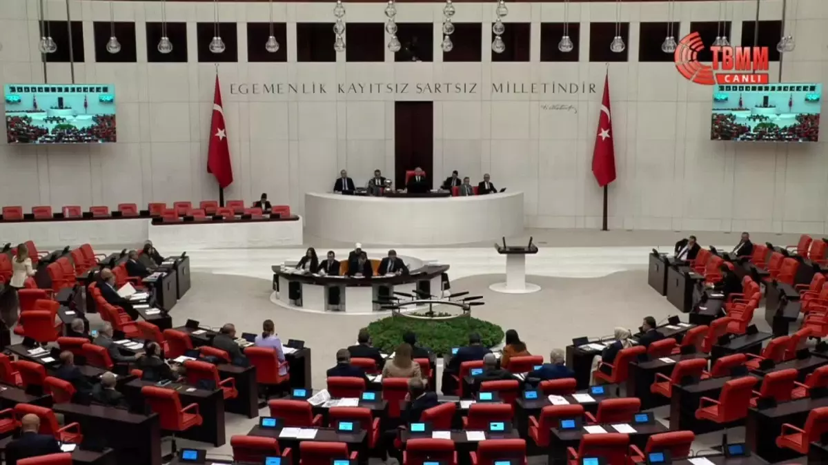 Meral Danış Beştaş: Bu İktidarın Kendisi, Bu Halkın Başına Gelen En Büyük Afet ve Felakettir