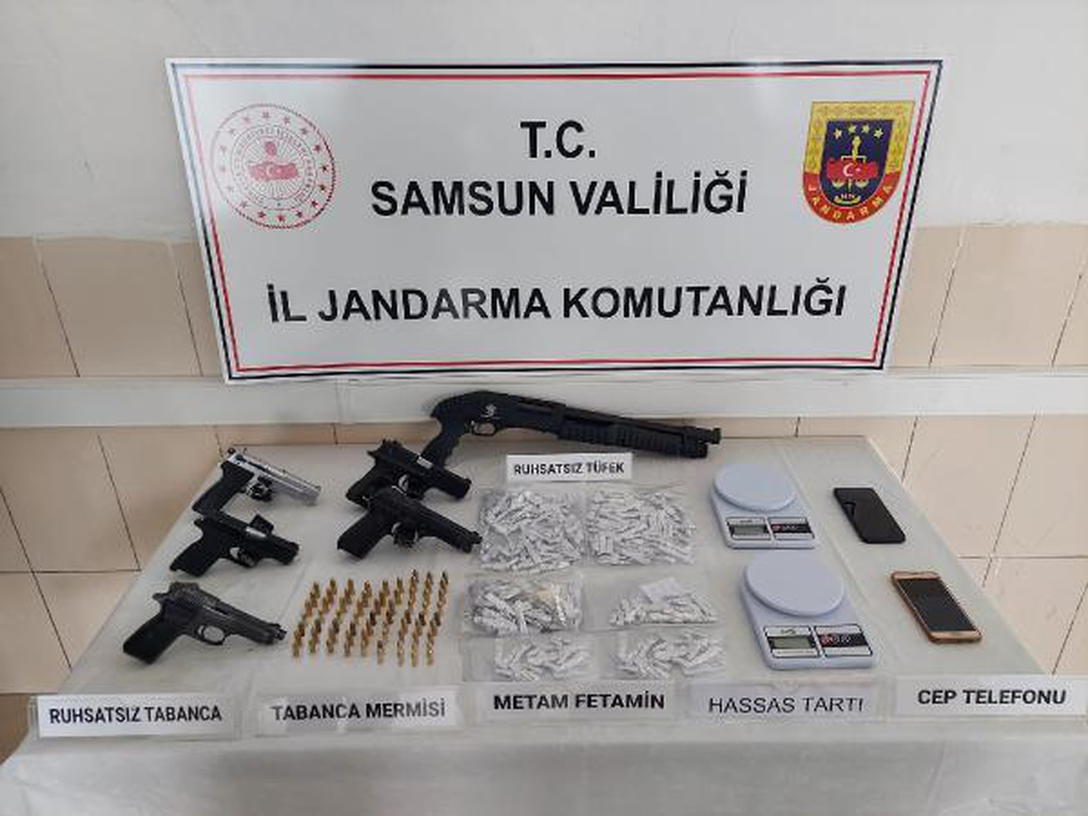 Samsun\'da \'uyuşturucu\' operasyonu: 2 gözaltı