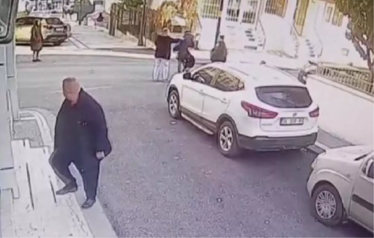 Silivri\'de saplantılı aşk dehşeti kamerada: 3\'ü ağır, 5 yaralı