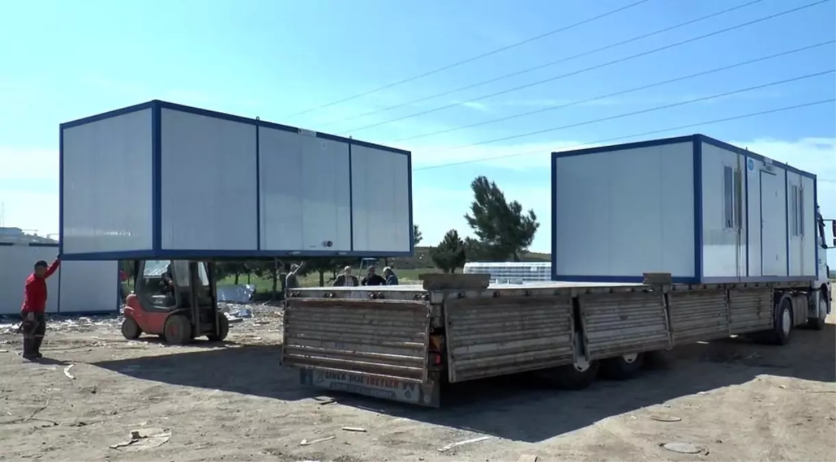 Ahıska Türkleri depremzedelerin yaralarını sarıyor