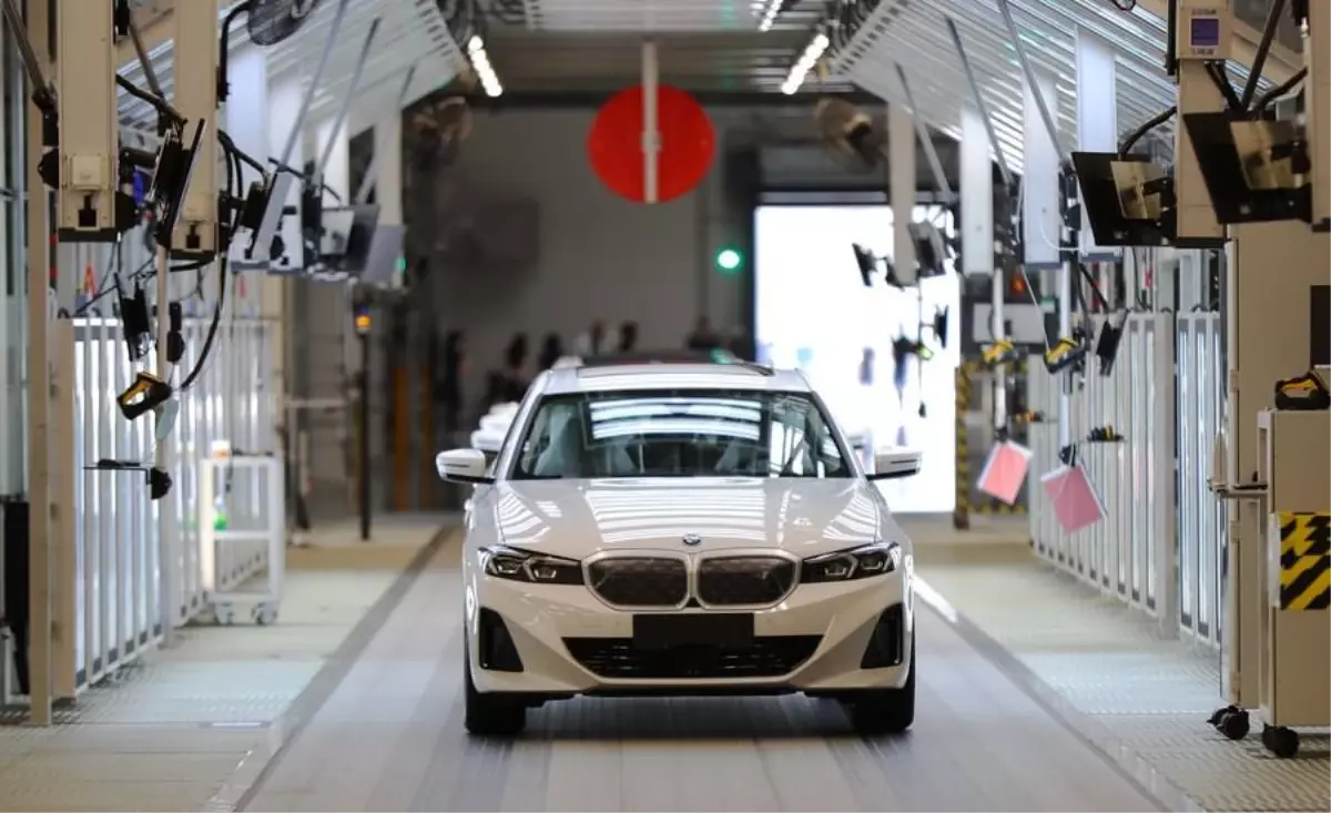 Bmw, Çin\'deki Güçlü Taleple Bataryalı Elektrikli Araç Satışlarını İkiye Katladı