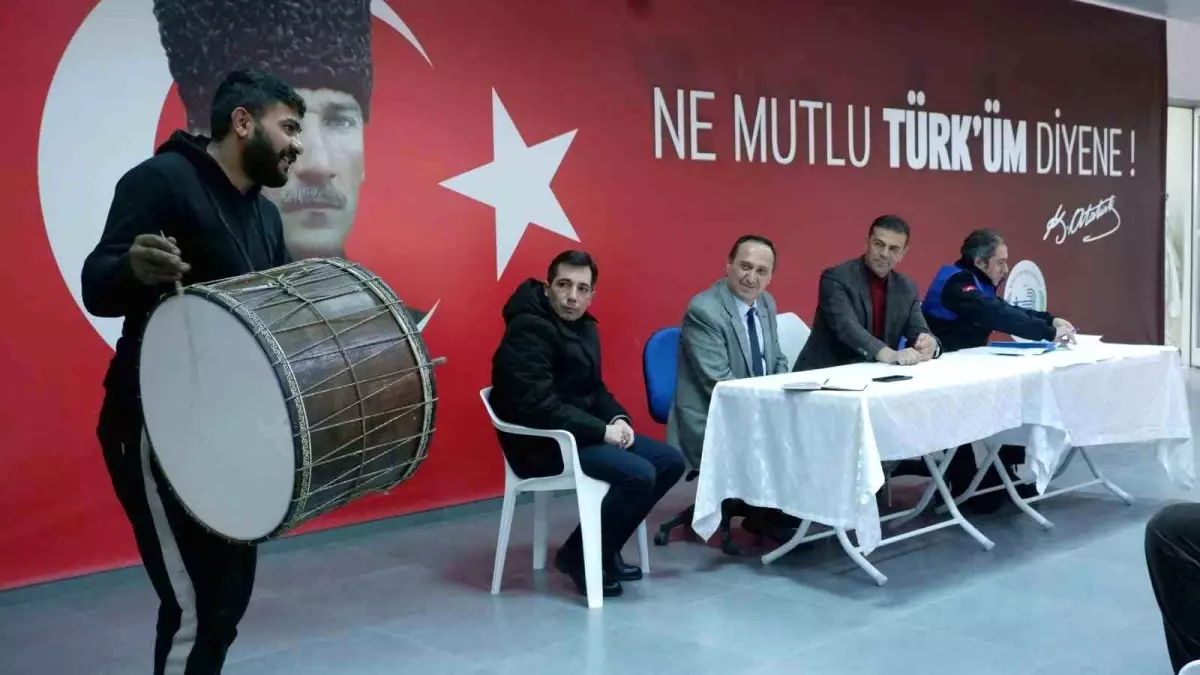 Bozüyük\'te Ramazan davulcuları göreve hazır