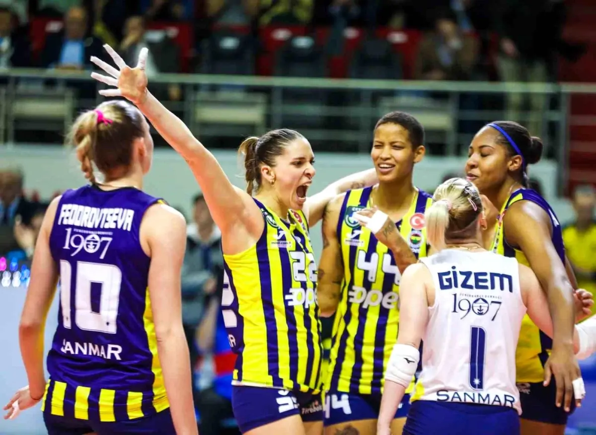 CEV Şampiyonlar Ligi: Fenerbahçe Opet: 3 Carraro Imoco Conegliano: 0