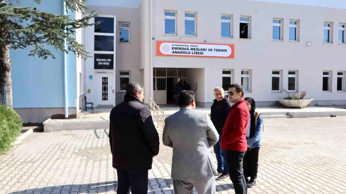 Emirdağ Mesleki ve Teknik Anadolu Lisesi\'nde tadilat tamamlandı