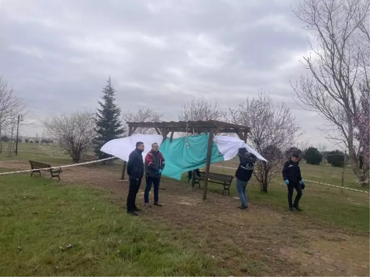 Hastane bahçesinde ölü bulundu