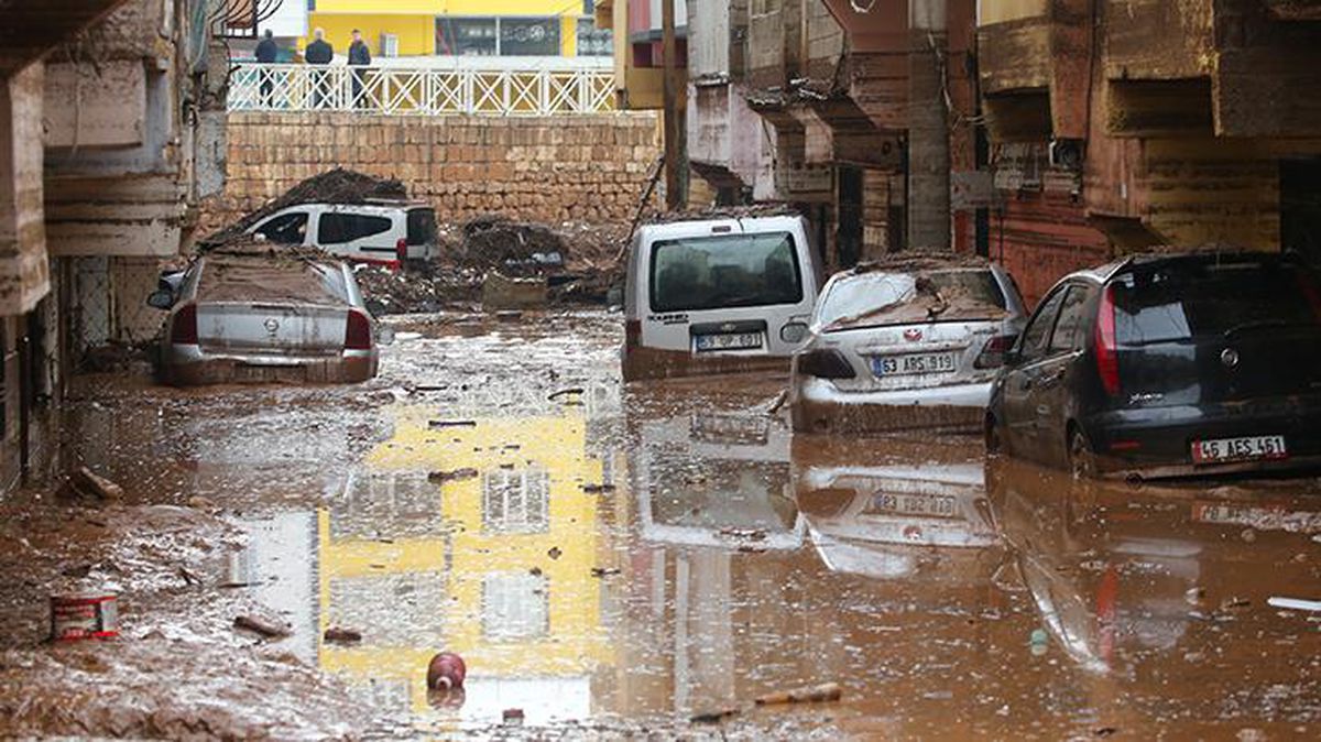 Son Dakika: Şanlıurfa ve Adıyaman'daki sel felaketinde hayatını kaybedenlerin sayısı 17'ye yükseldi