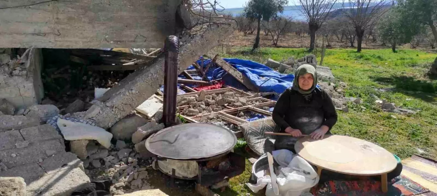 Yağmur Yardımlaşma Derneğinden deprem bölgesine yardım