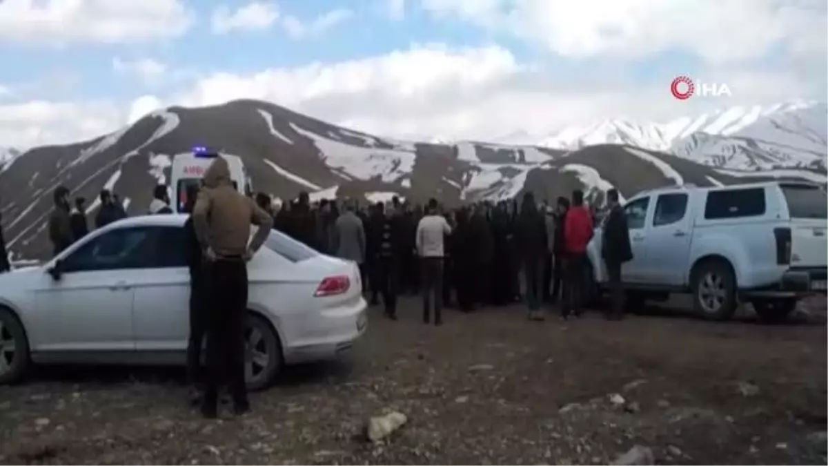 29 yaşındaki genç otomobilde kafasından vurulmuş halde ölü bulundu