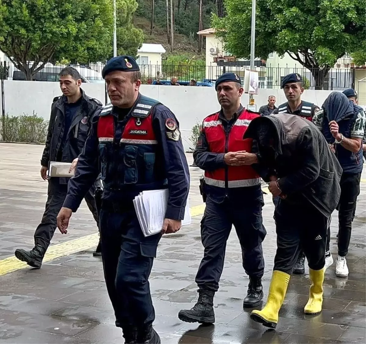 JANDARMADAN UYUŞTURUCU OPERASYONU