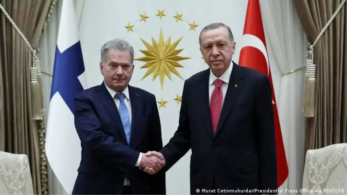 Erdoğan: Finlandiya\'nın NATO üyeliğine onay sürecini başlatıyoruz