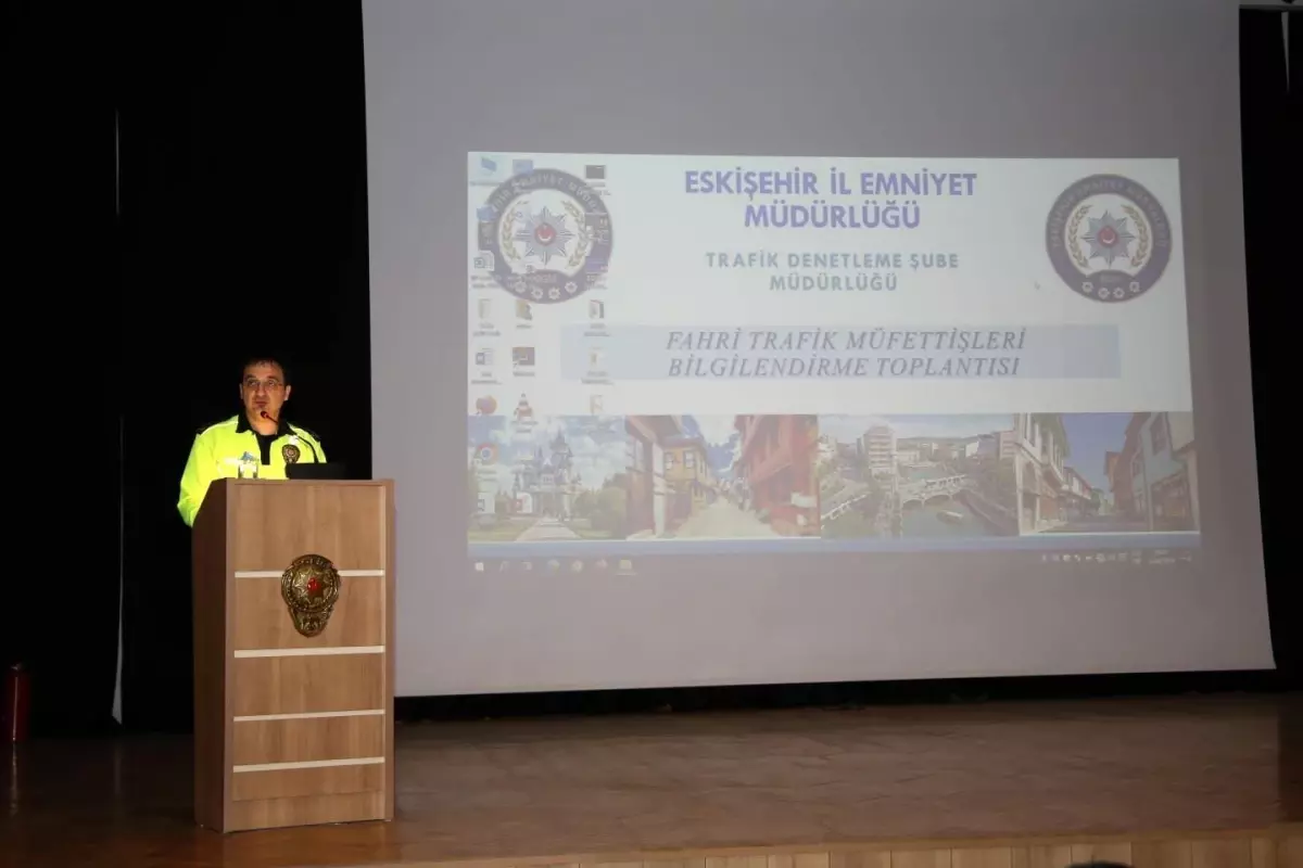 Fahri trafik müfettişlerine bilgilendirme toplantısı