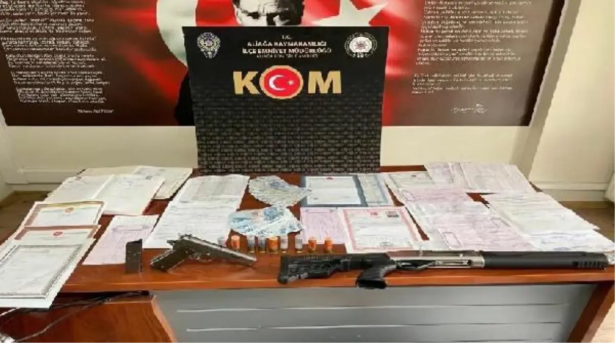 İzmir polisinden tefeci avı