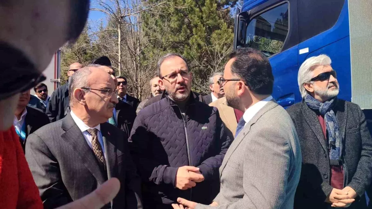 Kula\'ya spor lisesi yapılıyor