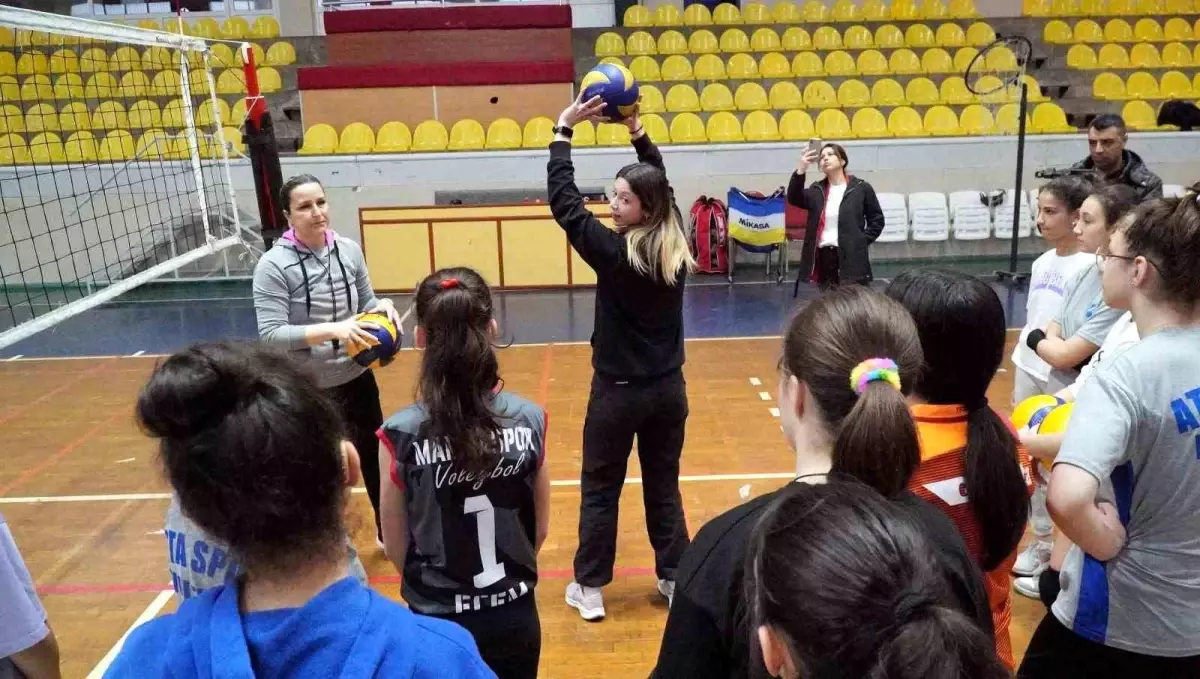 Manisa\'da "Genç ne sever" projesine yoğun ilgi