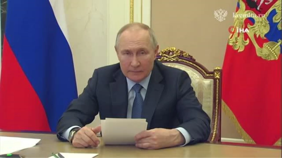 Putin: "Kırım\'a tehditleri önlemek için her şeyi yapacağız"