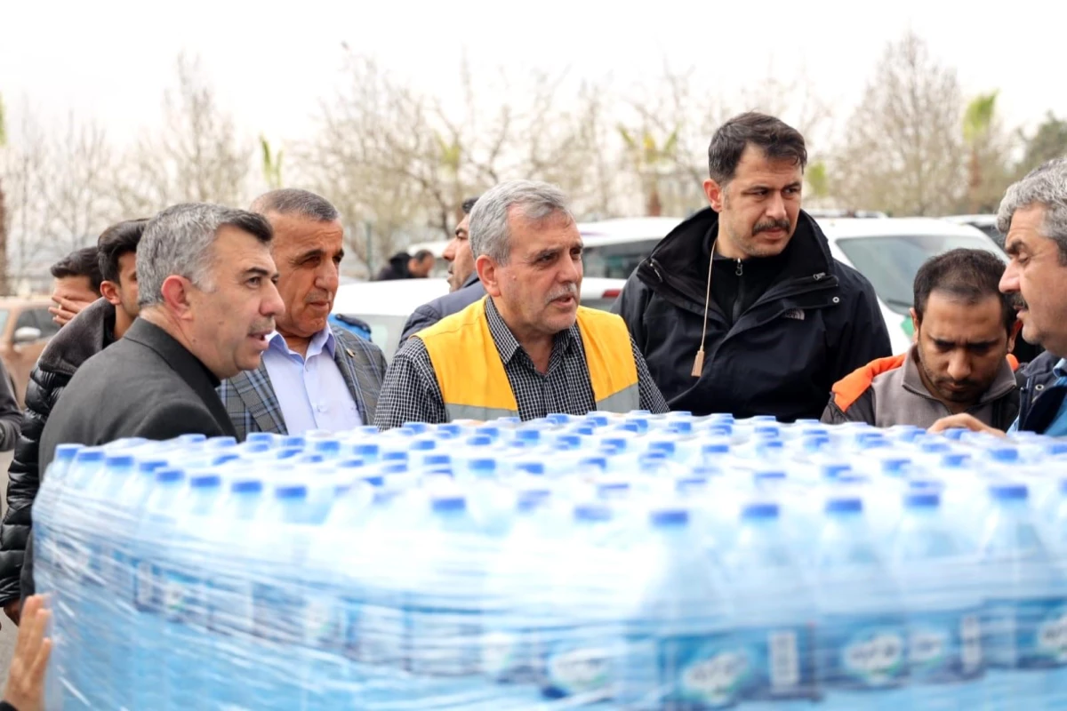 Şanlıurfa\'da vatandaşlara hazır su dağıtımı başladı