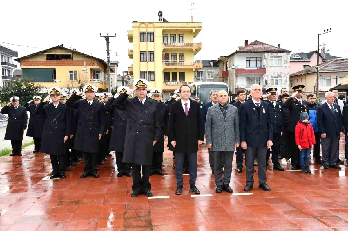 Altınova\'da zafer kutlandı, şehitler anıldı