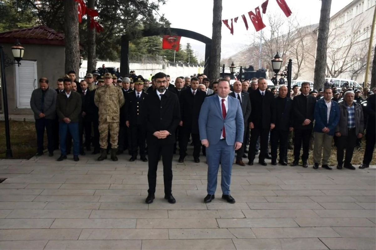 Bitlis\'te 18 Mart şehitleri anma günü programı düzenlendi