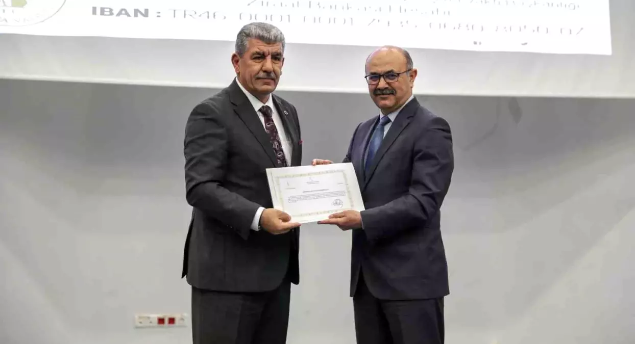 Depremzedeler için \'Bir sofra da sen kur\' kampanyası