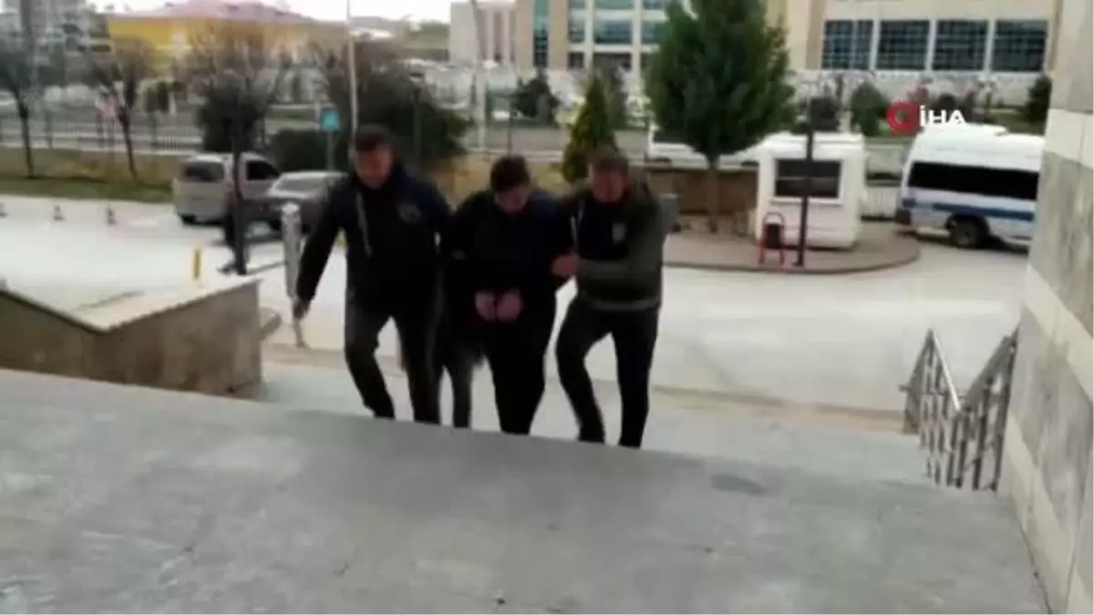 Eğlence mekanında garsonlar arasında bıçaklı kavgada şüpheli tutuklandı